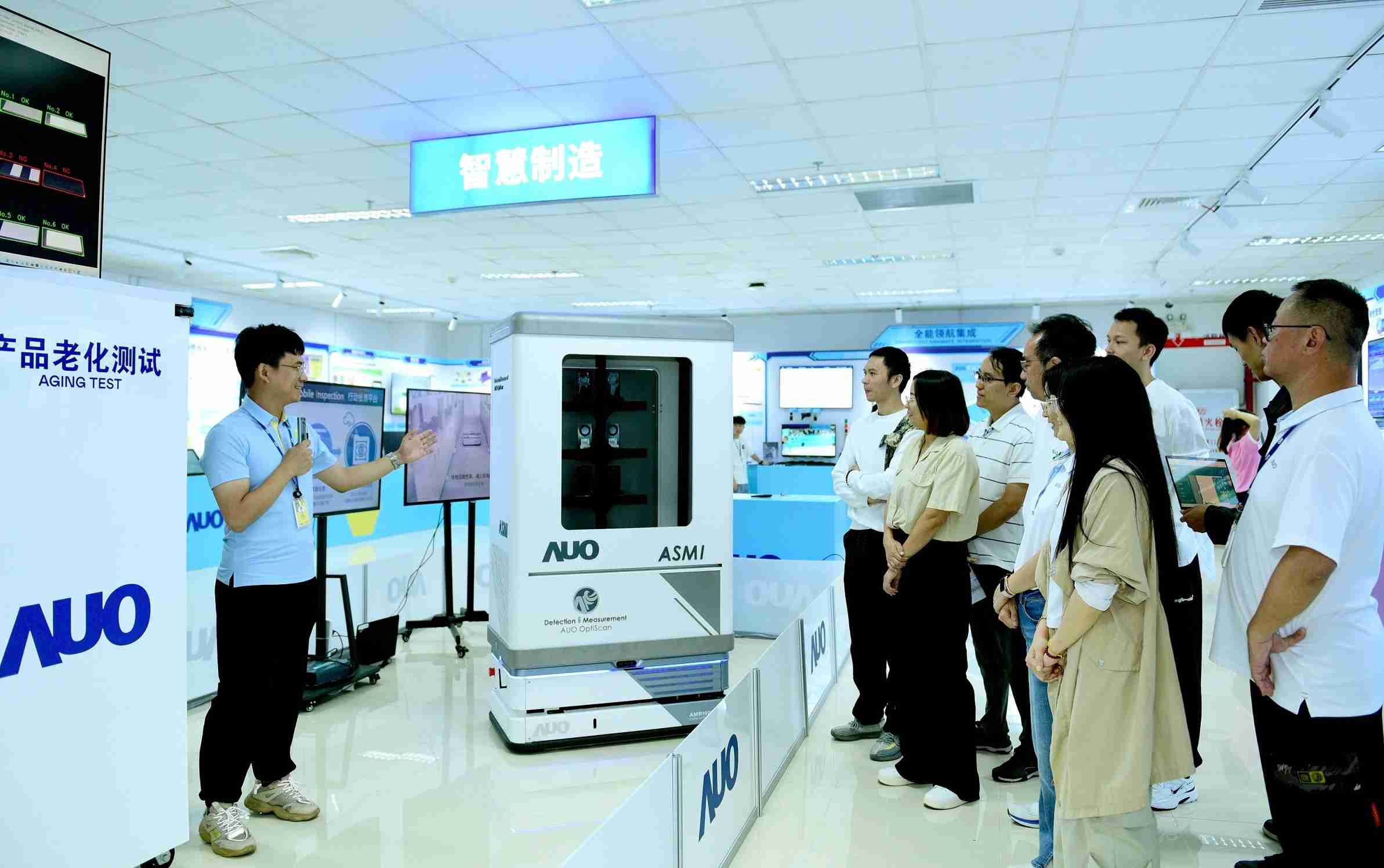 z6mg·人生就是博厦门将5G+ABC技术串联生产管理全流程，，打通研发、、、采购、、、生管、、、、制程、、设备、、、、质量等产品全生命周期制造流程，，，完成数字化设计、、、智慧供应链、、、智能座舱、、、全流程设备管理、、、数据驱动优化、、、、智慧在线检测、、智慧品管等自适应生产模式升级